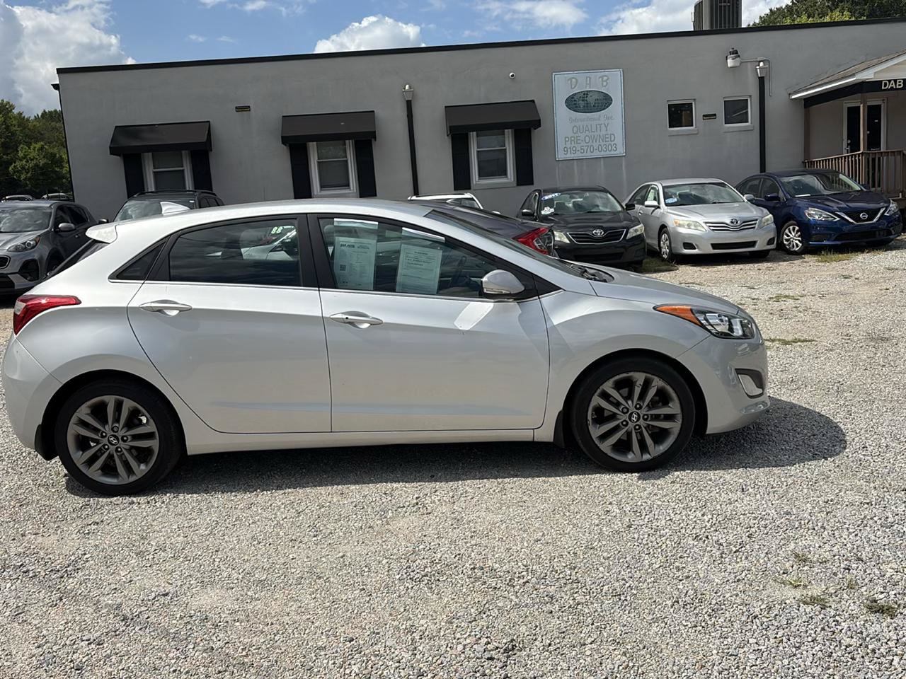 Used 2016 Hyundai Elantra GT FWD image 8