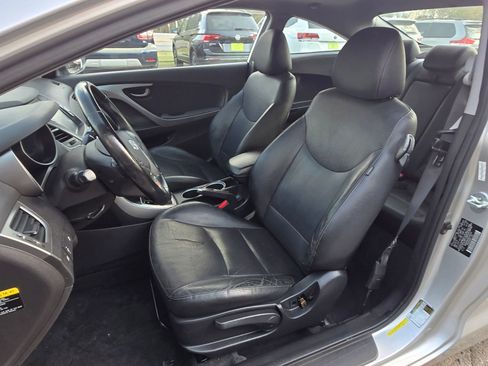 Used 2014 Hyundai Elantra w/ Option Group 2 image 7
