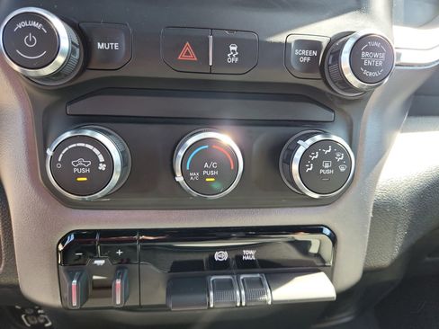 Certified 2022 RAM 2500 Big Horn image 16