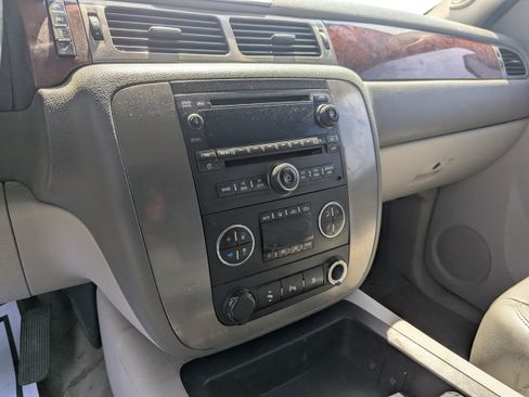 Used 2010 GMC Sierra 2500 SLT AWD/4WD image 15