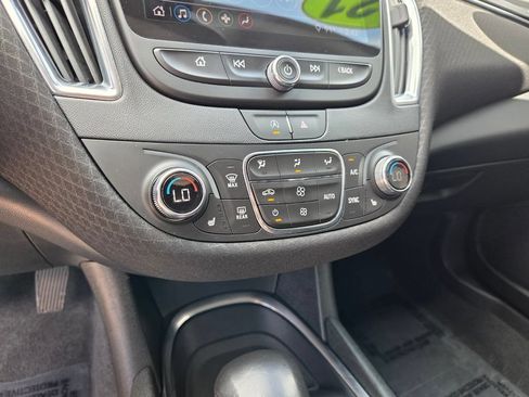 Used 2021 Chevrolet Malibu LT w/ Midnight Edition FWD image 26