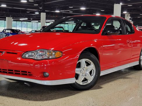 Used 2001 Chevrolet Monte Carlo SS w/ High Sport Appearance Pkg FWD image 19
