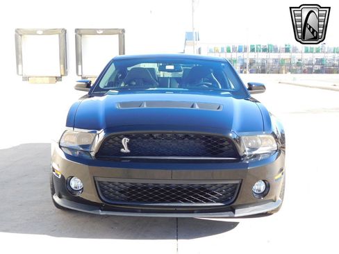 Used 2012 Ford Mustang Shelby GT500 w/ SVT Performance Pkg image 6