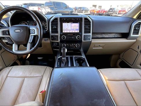 Used 2019 Ford F150 Lariat w/ Equipment Group 502A Luxury image 7