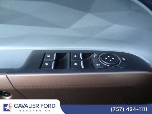 Used 2023 Ford Maverick Lariat w/ Lariat Luxury Package AWD/4WD image 19