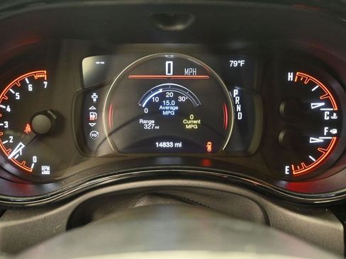 Used 2024 Dodge Durango GT RWD image 13