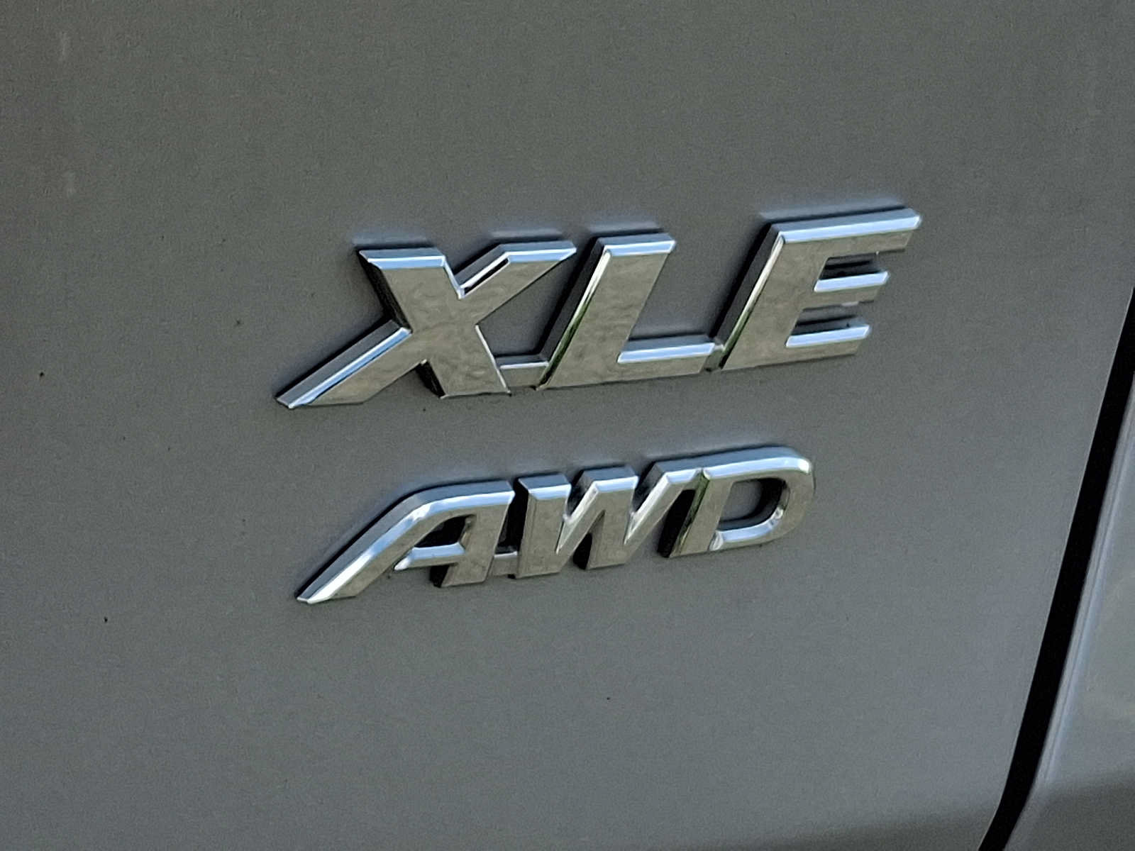 Used 2024 Toyota RAV4 XLE Premium w/ Weather Package AWD/4WD image 30