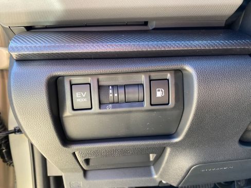 New 2026 Subaru Crosstrek 2.5i Limited image 13