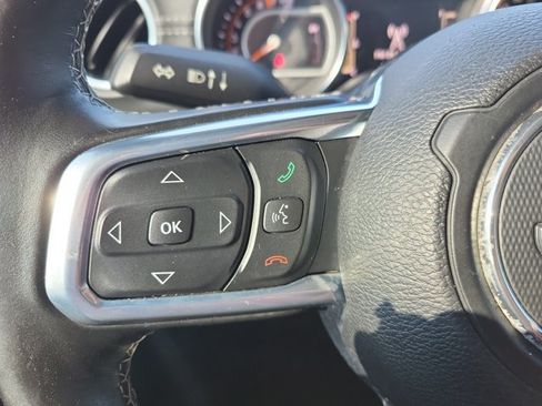 Used 2020 Jeep Gladiator Overland AWD/4WD image 28