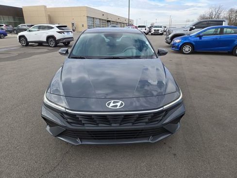 New 2026 Hyundai Elantra Sport FWD image 3