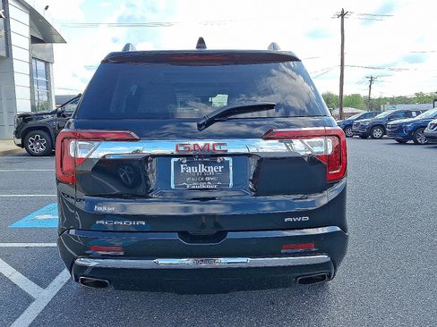Used 2021 GMC Acadia Denali w/ Denali Ultimate Package AWD/4WD image 5