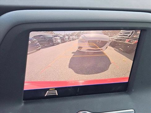 Used 2020 Chevrolet Camaro LT RWD image 13