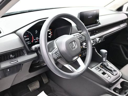 Used 2024 Honda CR-V EX image 14