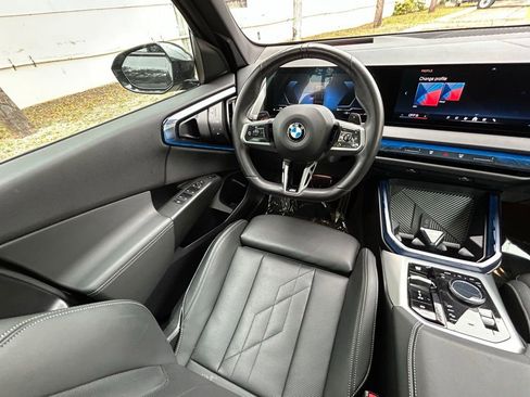 Used 2025 BMW X3 xDrive30i AWD/4WD image 9