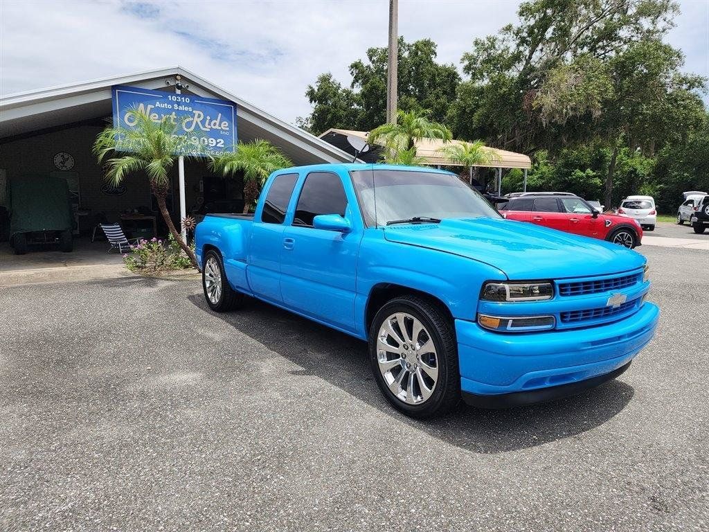 Used 2001 Chevrolet Silverado 1500 LT RWD image 2