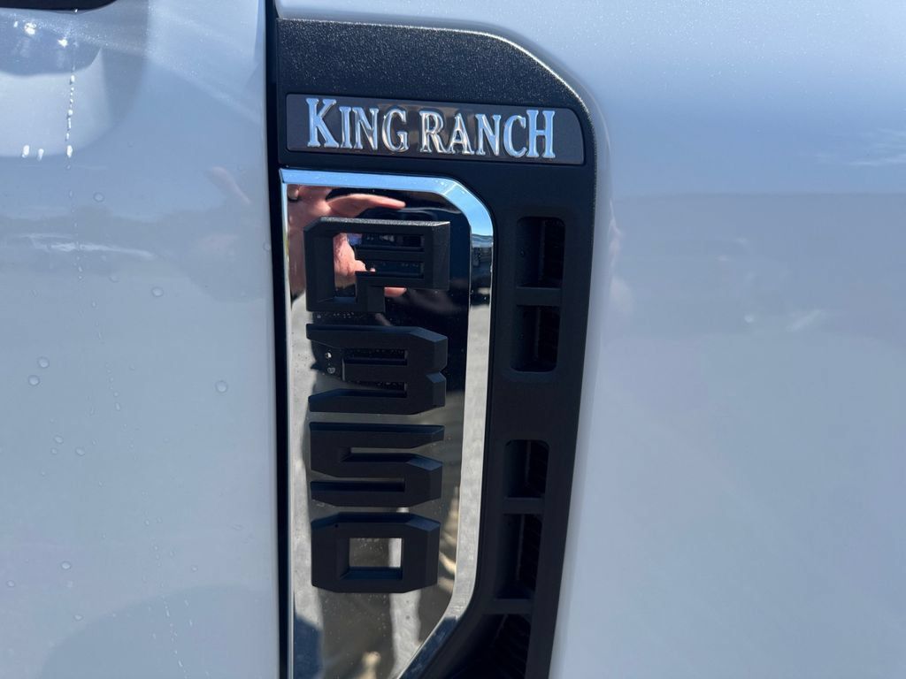 New 2026 Ford F350 King Ranch w/ Chrome Package AWD/4WD image 16