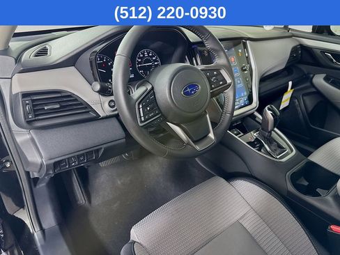 Used 2025 Subaru Outback Premium AWD/4WD image 10