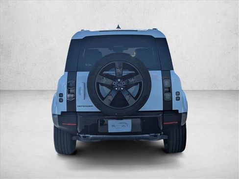 New 2026 Land Rover Defender 110 S image 8