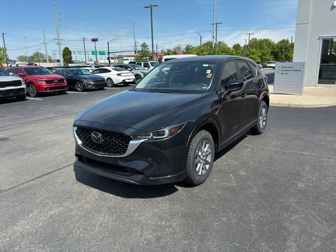 Used 2025 MAZDA CX-5 AWD 2.5 S w/ Preferred Package image 2