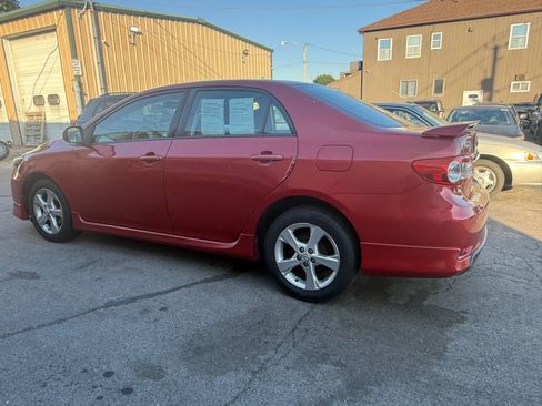 Used 2013 Toyota Corolla L image 9