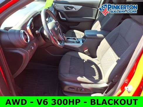 Used 2020 Chevrolet Blazer LT image 11