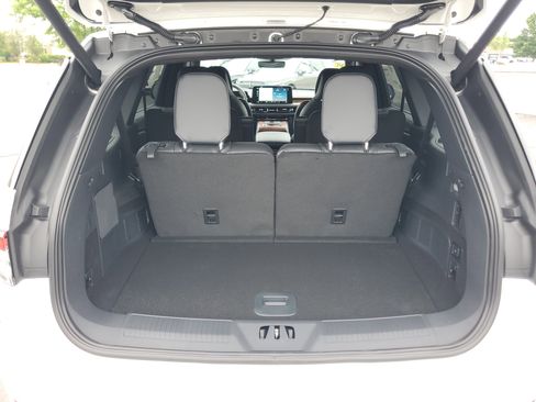 New 2026 Lincoln Aviator Black Label AWD/4WD image 28