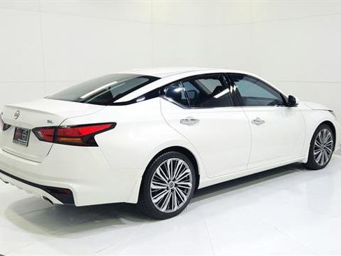 Used 2024 Nissan Altima 2.5 SL image 8