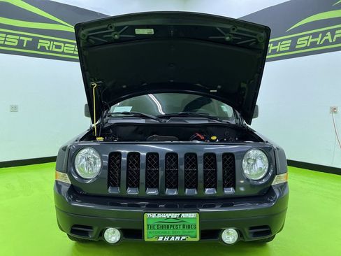 Used 2014 Jeep Patriot Sport w/ Power Value Group FWD image 4