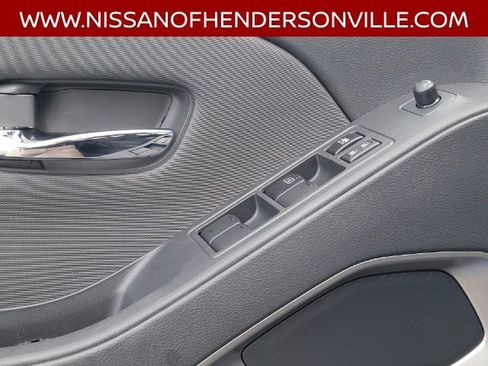 New 2024 Nissan Frontier SV w/ SV Convenience Package image 13