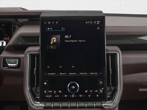 New 2026 GMC Yukon XL Elevation w/ Elevation Premium Package AWD/4WD image 7