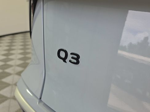 New 2026 Audi Q3 quattro 2.0T AWD/4WD image 10