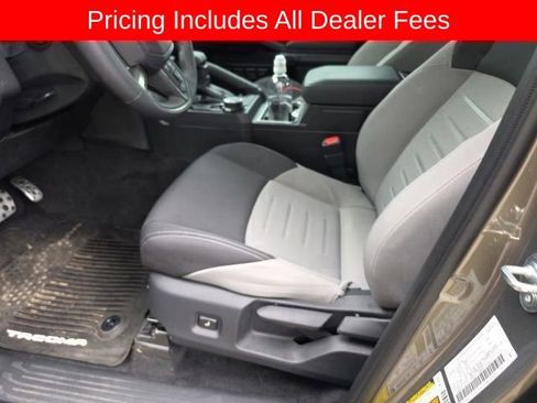 Used 2026 Toyota Tacoma TRD Sport AWD/4WD image 5