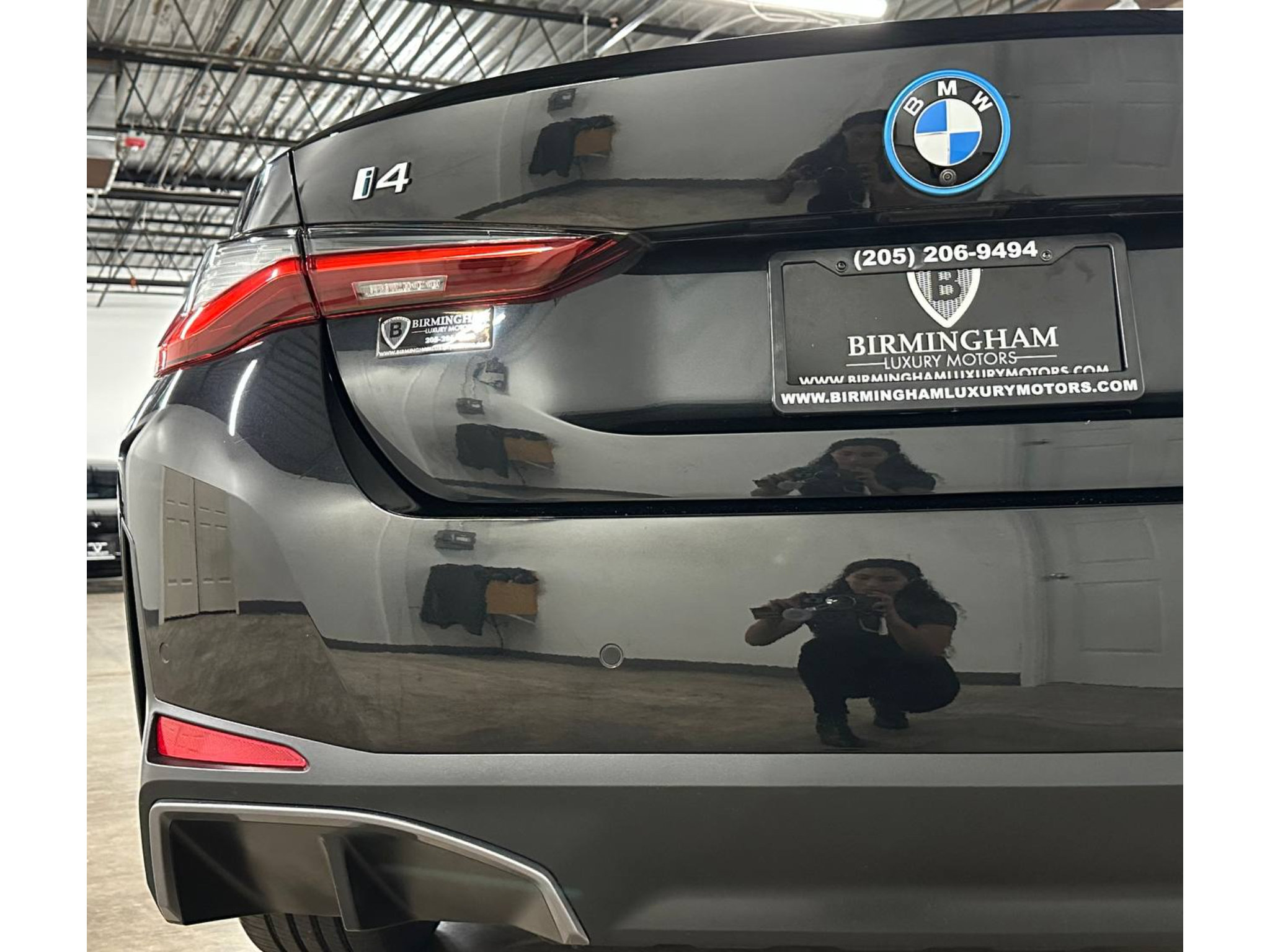 Used 2023 BMW i4 eDrive40 w/ Premium Package RWD image 16