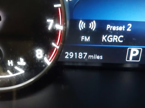 Used 2023 Nissan Murano Platinum w/ Cargo Package image 19