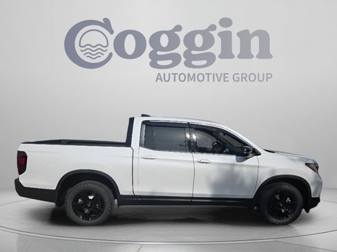 New 2026 Honda Ridgeline Black Edition image 6