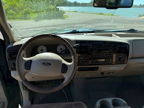 Used 2006 Ford F350 King Ranch AWD/4WD image 16