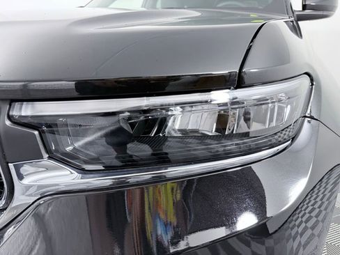 New 2025 Jeep Grand Cherokee Laredo X image 19