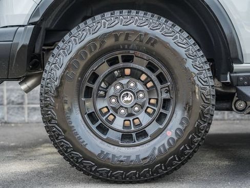 New 2026 Ford Bronco Badlands w/ Sasquatch Package AWD/4WD image 27