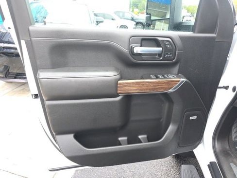 Used 2021 Chevrolet Silverado 3500 High Country w/ Z71 Off-Road Package image 14