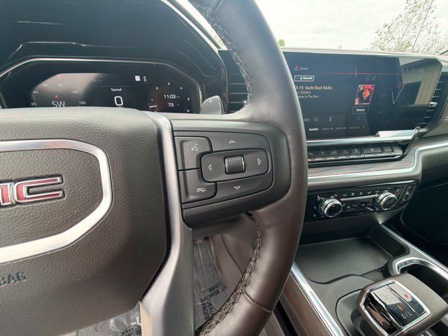 Used 2025 GMC Sierra 1500 SLT w/ SLT Premium Package AWD/4WD image 29