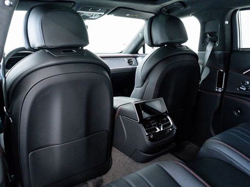 New 2025 Bentley Flying Spur Plug-In Hybrid image 21