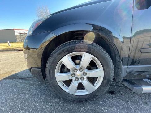 Used 2016 Chevrolet Traverse LT w/ Style and Technology Package image 11