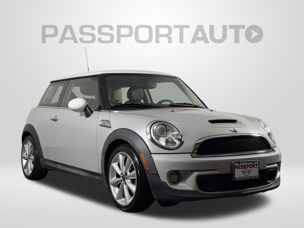Used 2011 MINI Cooper S FWD image 3
