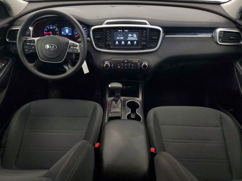 Used 2020 Kia Sorento LX image 13