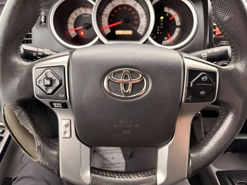 Used 2015 Toyota Tacoma 4x4 Access Cab V6 w/ Convenience Package image 20