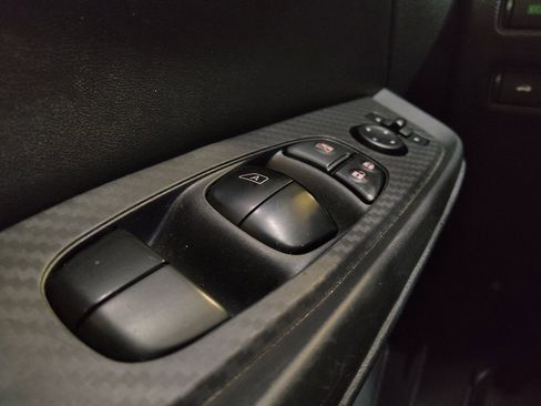 Used 2020 Nissan Sentra SV FWD image 27