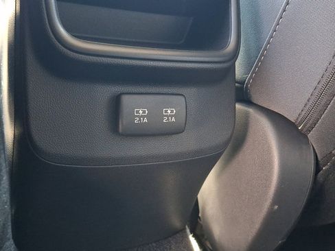 Used 2021 Subaru Outback Premium AWD/4WD image 11