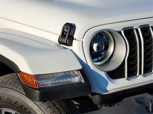 New 2025 Jeep Wrangler Sahara image 10