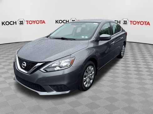 Used 2017 Nissan Sentra S FWD image 3
