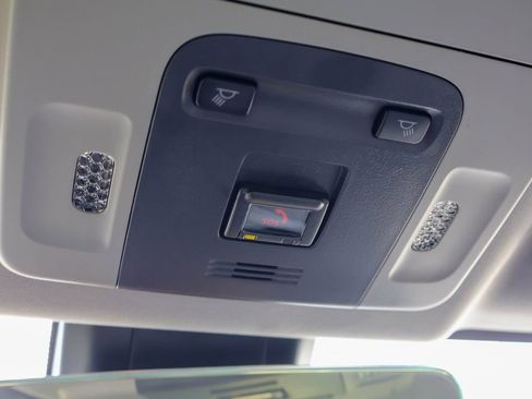 Used 2024 Toyota Camry SE image 20